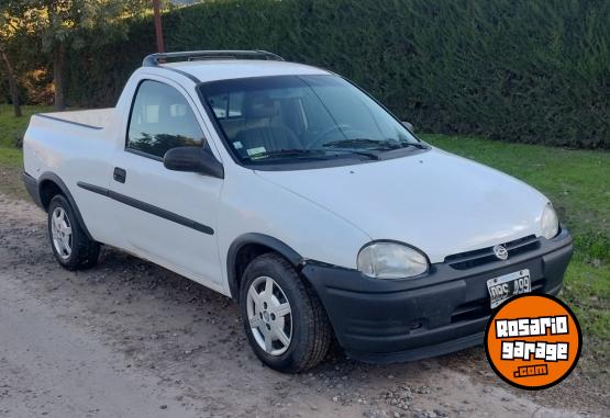 Camionetas - Chevrolet Corsa GL 1.7 2000 Diesel 260000Km - En Venta
