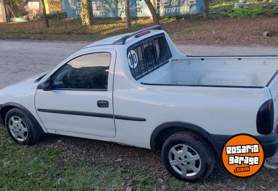 Camionetas - Chevrolet Corsa GL 1.7 2000 Diesel 260000Km - En Venta