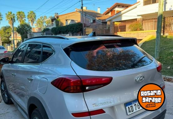 Camionetas - Hyundai TUCSON 2.0 4X4 2019 Diesel 85000Km - En Venta