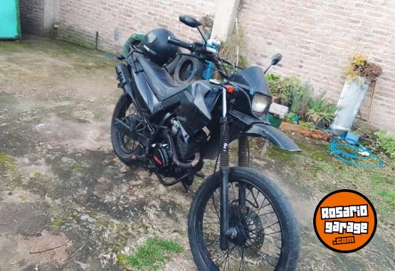 Motos - Guerrero Tundra enduro 200cc 2012 Nafta 10000Km - En Venta