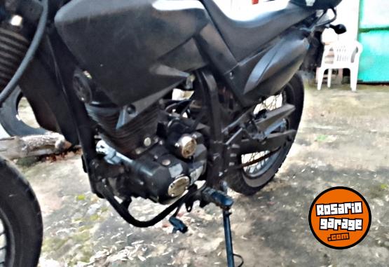 Motos - Guerrero Tundra enduro 200cc 2012 Nafta 10000Km - En Venta
