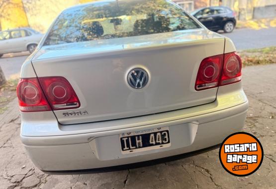 Autos - Volkswagen Bora 2010 Nafta 107000Km - En Venta