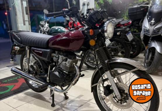 Motos - Zanella SAPUCAI 150 2023 Nafta 8400Km - En Venta