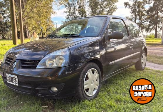 Autos - Renault clio 2011 Nafta 174000Km - En Venta