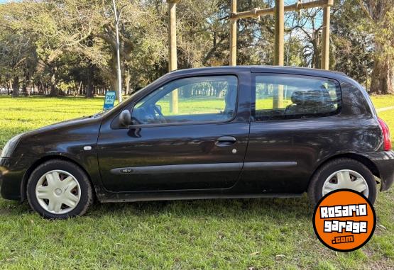 Autos - Renault clio 2011 Nafta 174000Km - En Venta