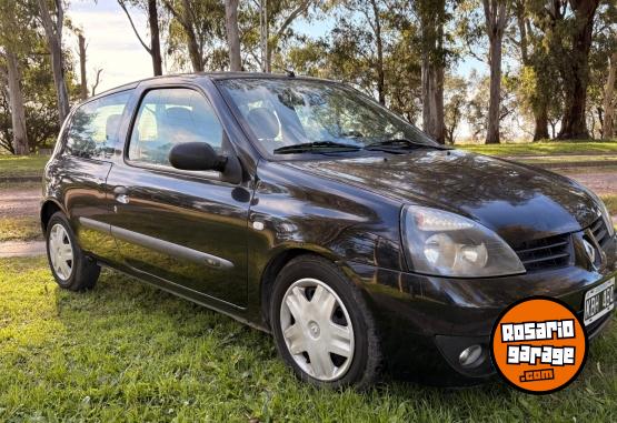 Autos - Renault clio 2011 Nafta 174000Km - En Venta
