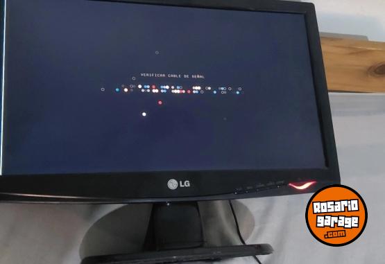 Electrónica - PC de escritorio + monitor LG 19" funcionando - En Venta