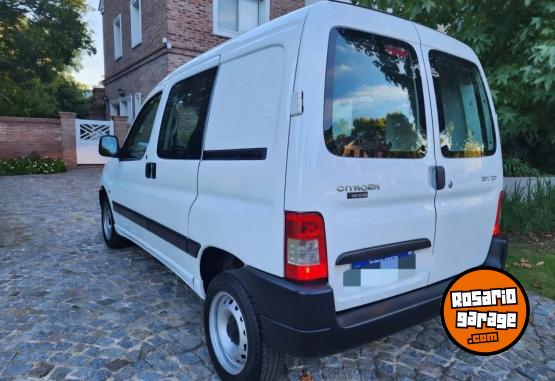 Utilitarios - Citroen Berlingo mixta 1ra mano p 2017 Diesel 155000Km - En Venta