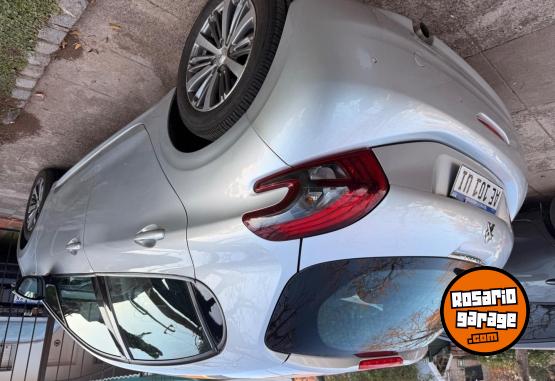 Autos - Peugeot 208 inconcert 2020 Nafta 64000Km - En Venta