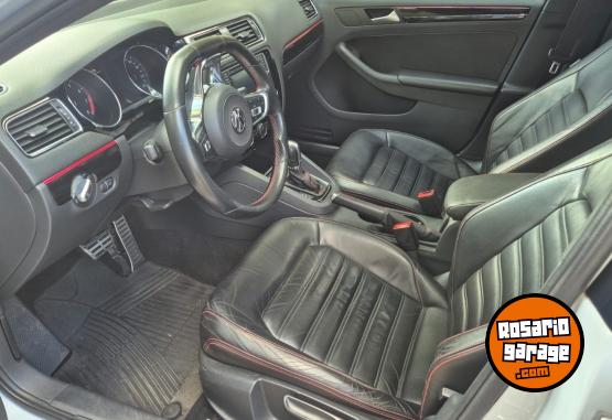Autos - Volkswagen Vento gli exigentes permu 2017 Nafta 136000Km - En Venta