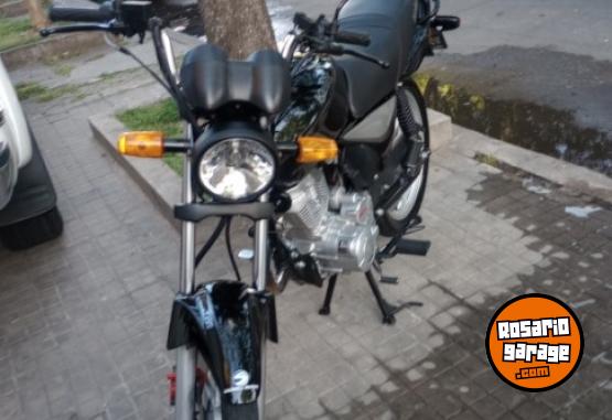 Motos - Keller Stratus 2023 Nafta 27000Km - En Venta