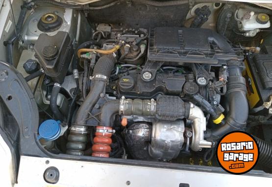 Utilitarios - Peugeot Partner confor 2013 Diesel 157000Km - En Venta