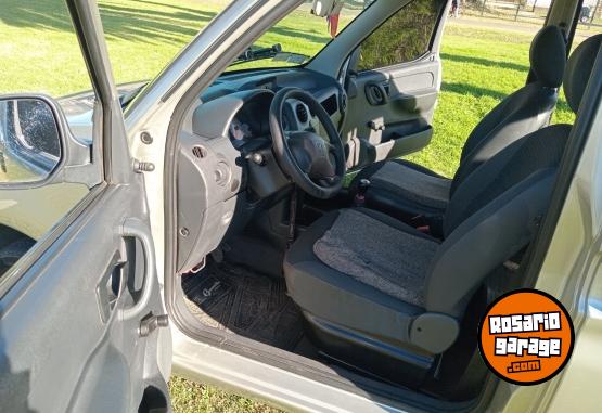 Utilitarios - Peugeot Partner confor 2013 Diesel 157000Km - En Venta