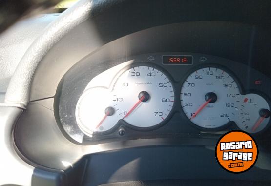 Utilitarios - Peugeot Partner confor 2013 Diesel 157000Km - En Venta