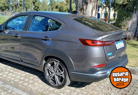 Autos - Fiat Fastback T270 2024 Nafta 42000Km - En Venta