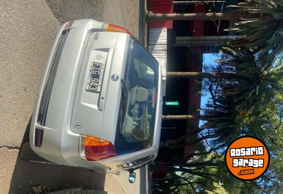 Autos - Fiat Palio 1.8 2006 Nafta 188000Km - En Venta