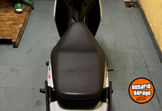 Motos - Honda Wave 2025 Nafta 6500Km - En Venta