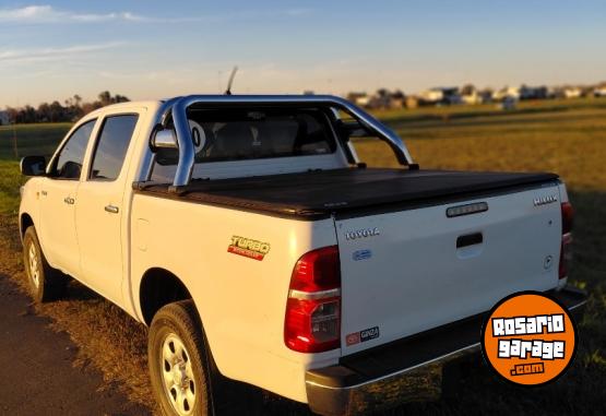 Camionetas - Toyota Hilux 2.5 Dx 4x2 2012 Diesel 306000Km - En Venta