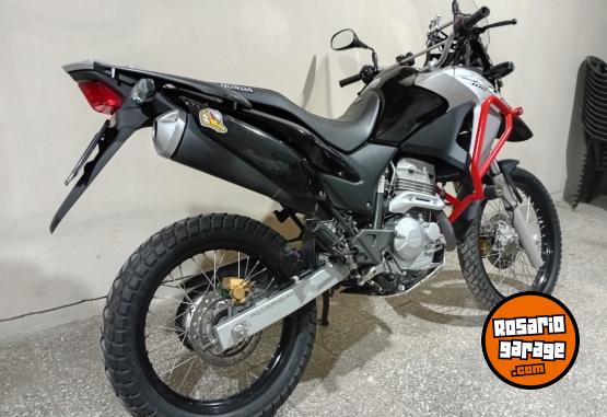 Motos - Honda Xre rally 2020 Nafta 14100Km - En Venta