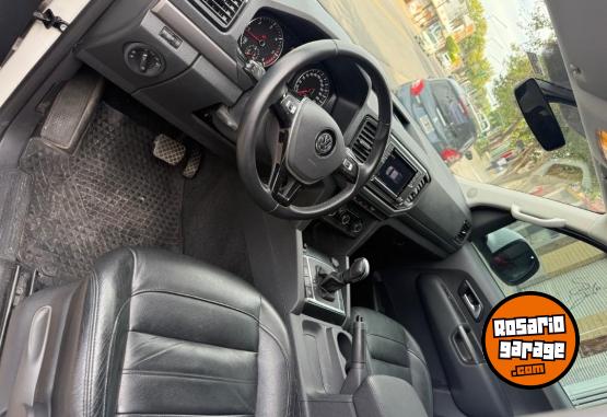 Camionetas - Volkswagen Amarok 2022 Diesel 74000Km - En Venta