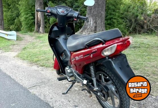 Motos - Motomel BLITZ PLUS 110 2024 Nafta 6000Km - En Venta