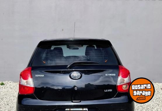 Autos - Toyota ETIOS XS 1.5 2015 Nafta 67000Km - En Venta