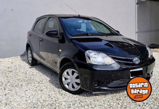 Autos - Toyota ETIOS XS 1.5 2015 Nafta 67000Km - En Venta