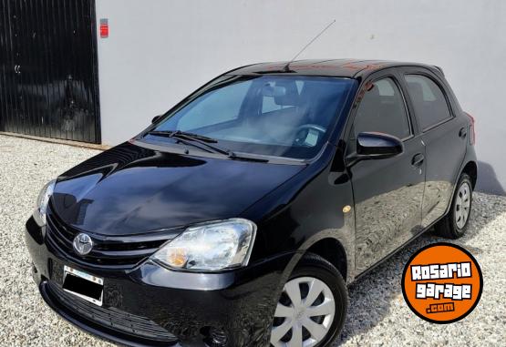 Autos - Toyota ETIOS XS 1.5 2015 Nafta 67000Km - En Venta