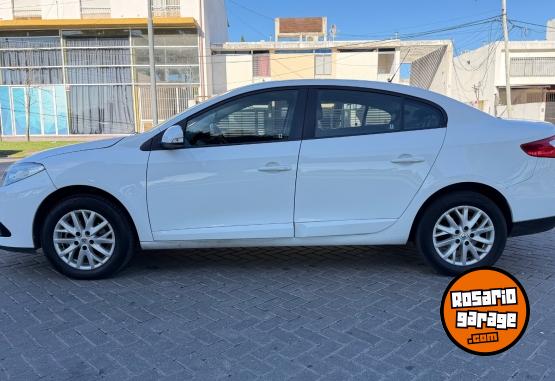 Autos - Renault FLUENCE 1.6 DYNAMIQUE 2015 Nafta 114000Km - En Venta
