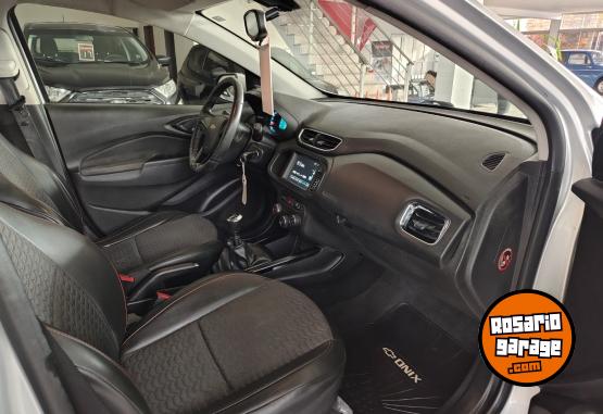 Autos - Chevrolet ONIX 2018 Nafta 107300Km - En Venta