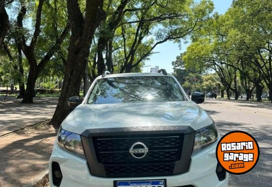 Camionetas - Nissan Frontier 2023 Diesel 32000Km - En Venta
