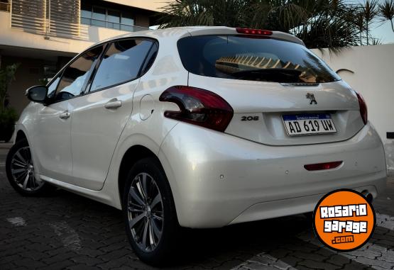 Autos - Peugeot 208 FELINE 2019 Nafta 50000Km - En Venta