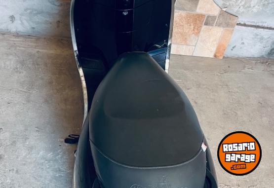 Motos - Motomel Strato alpino 150 2022 Nafta 8500Km - En Venta