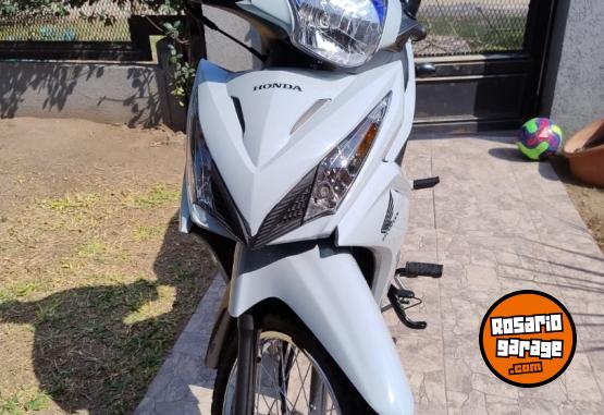 Motos - Honda Wave 110 2024 Nafta 5900Km - En Venta