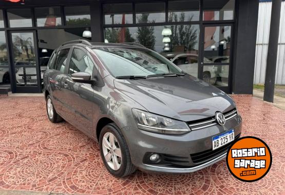 Utilitarios - Volkswagen Suran Trendline 2017 Nafta 125000Km - En Venta