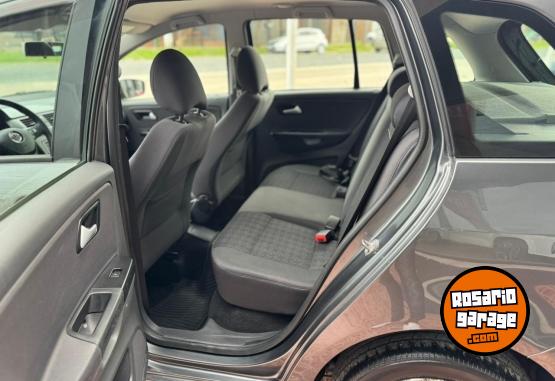 Utilitarios - Volkswagen Suran Trendline 2017 Nafta 125000Km - En Venta