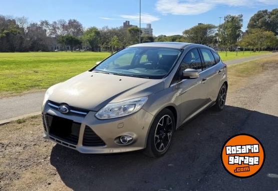 Autos - Ford Focus III Titanium 2014 Nafta 154000Km - En Venta