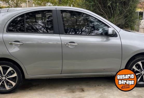 Autos - Nissan March Pure Drive 2018 Nafta 62000Km - En Venta
