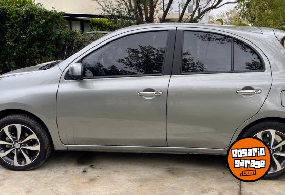 Autos - Nissan March Pure Drive 2018 Nafta 62000Km - En Venta