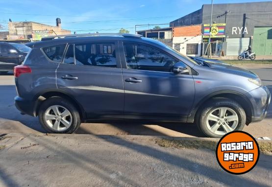 Camionetas - Toyota Rav 2014 Nafta 180000Km - En Venta