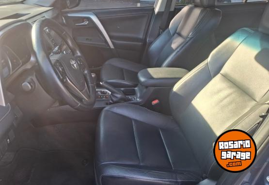 Camionetas - Toyota Rav 2014 Nafta 180000Km - En Venta
