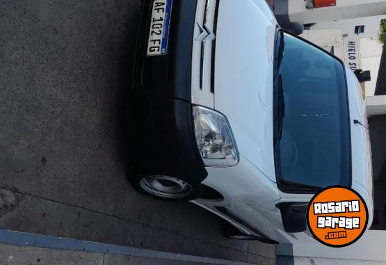 Utilitarios - Citroen Berlingo 2021 Diesel 90000Km - En Venta