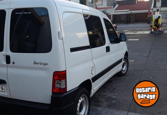 Utilitarios - Citroen Berlingo 2021 Diesel 90000Km - En Venta
