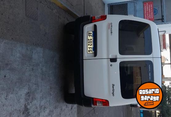 Utilitarios - Citroen Berlingo 2021 Diesel 90000Km - En Venta