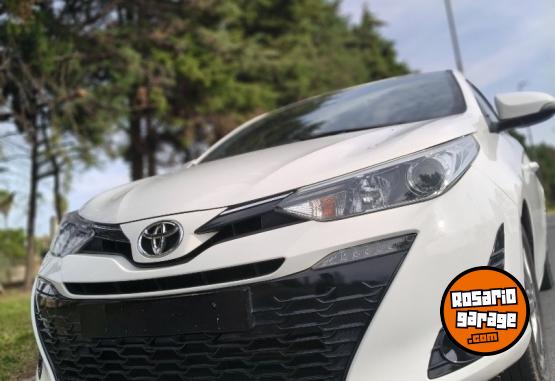 Autos - Toyota Yaris 2023 Nafta 57000Km - En Venta
