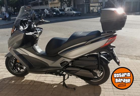 Motos - Kymco XTown 250 ABS 2025 Nafta 7100Km - En Venta