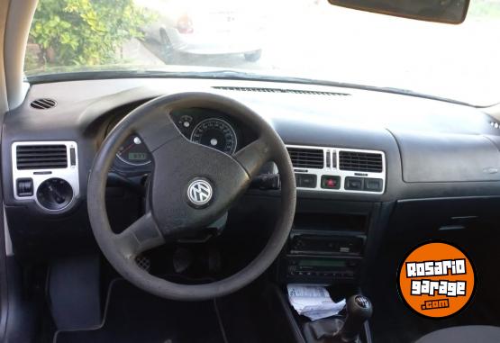 Autos - Volkswagen BORA 1.8T Highline 2008 Nafta 280000Km - En Venta