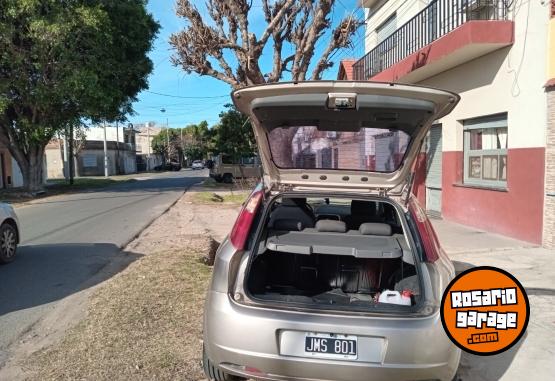 Autos - Fiat 2011 atractive 2011 Nafta 71000Km - En Venta