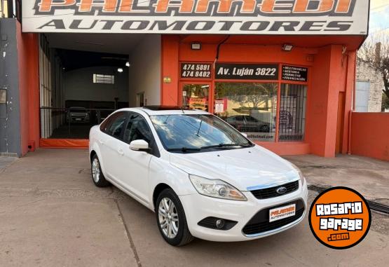 Autos - Ford Focus Exe Ghia 2.0 2010 2010 Nafta 194000Km - En Venta