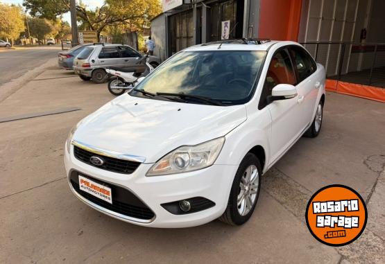 Autos - Ford Focus Exe Ghia 2.0 2010 2010 Nafta 194000Km - En Venta